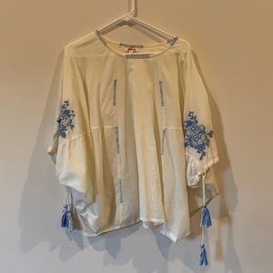 Johnny was embroidered boho top